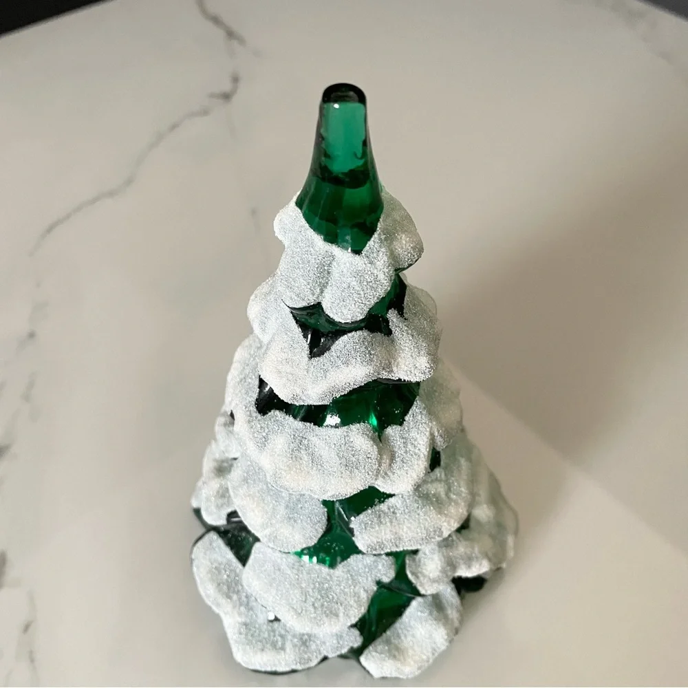 Snowy Green Tree by Fenton